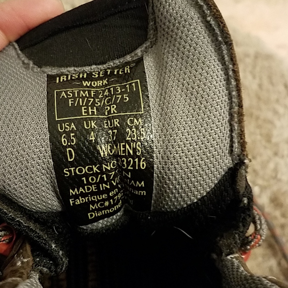 Red wing work boots - Picture 3 of 8